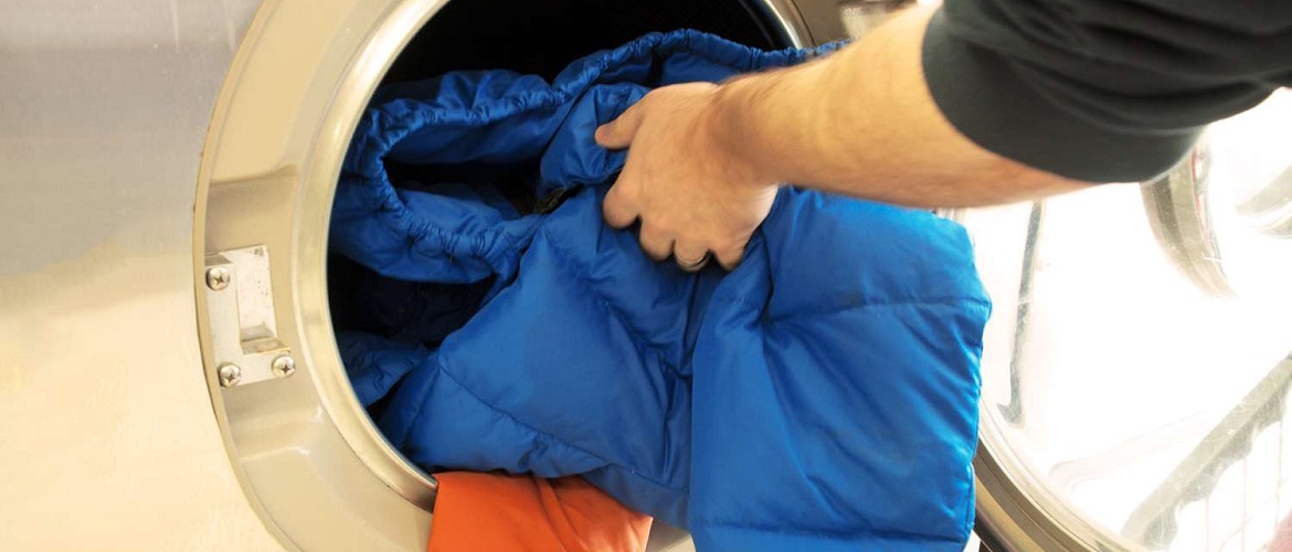 Как стирать куртку